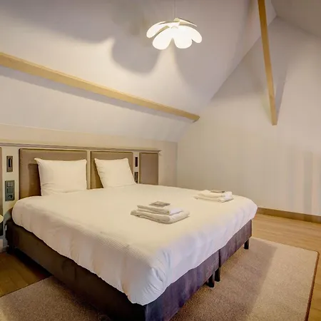 Sephs Hotel *
